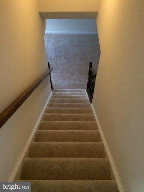 OAK CREEK - Residential