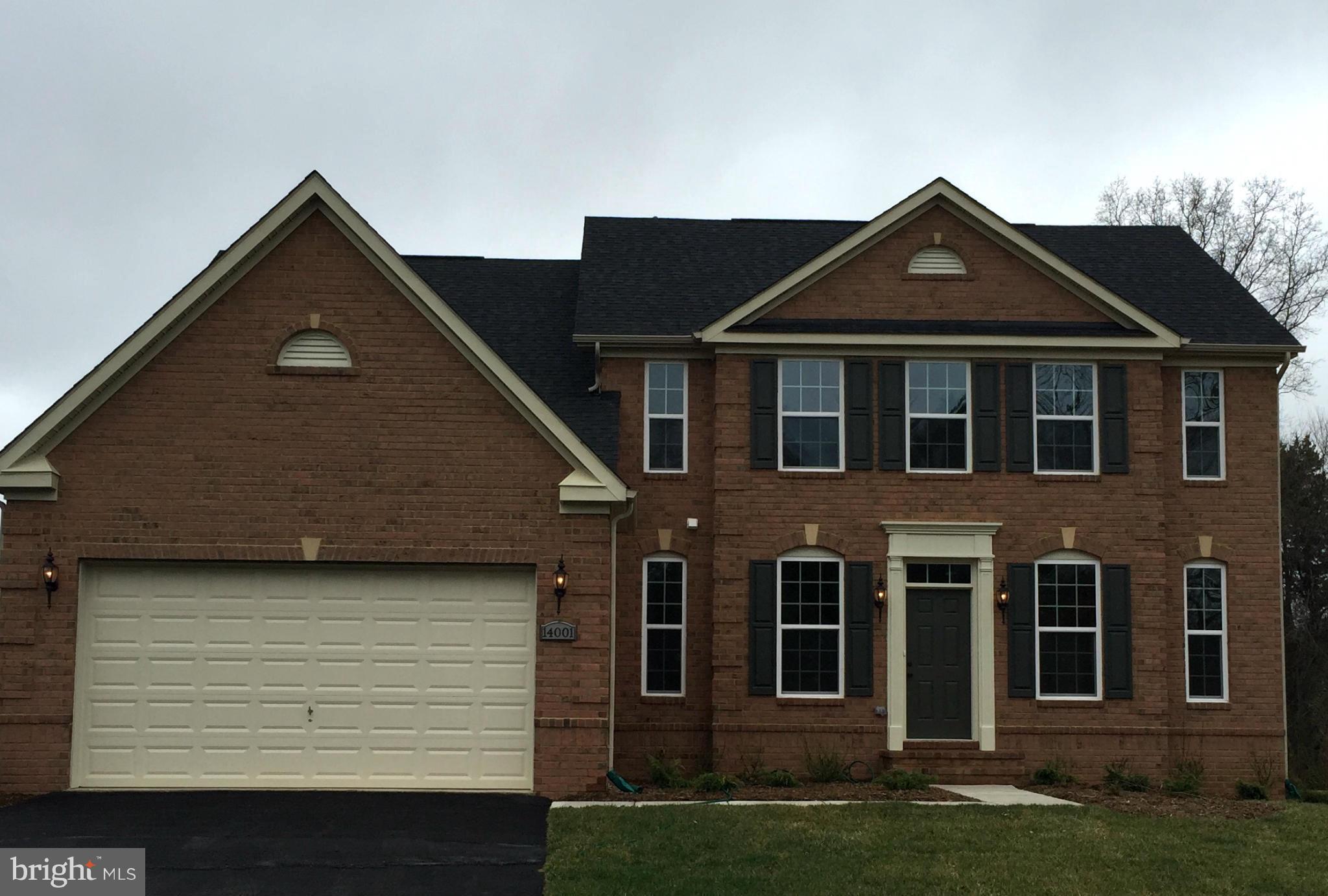 OAK CREEK - Residential