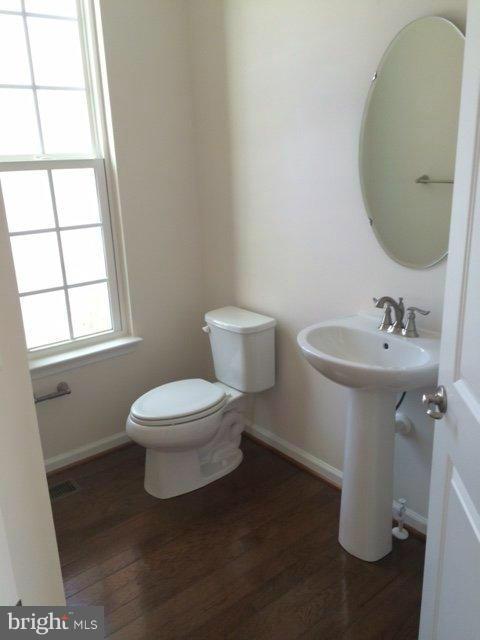 OAK CREEK - Residential