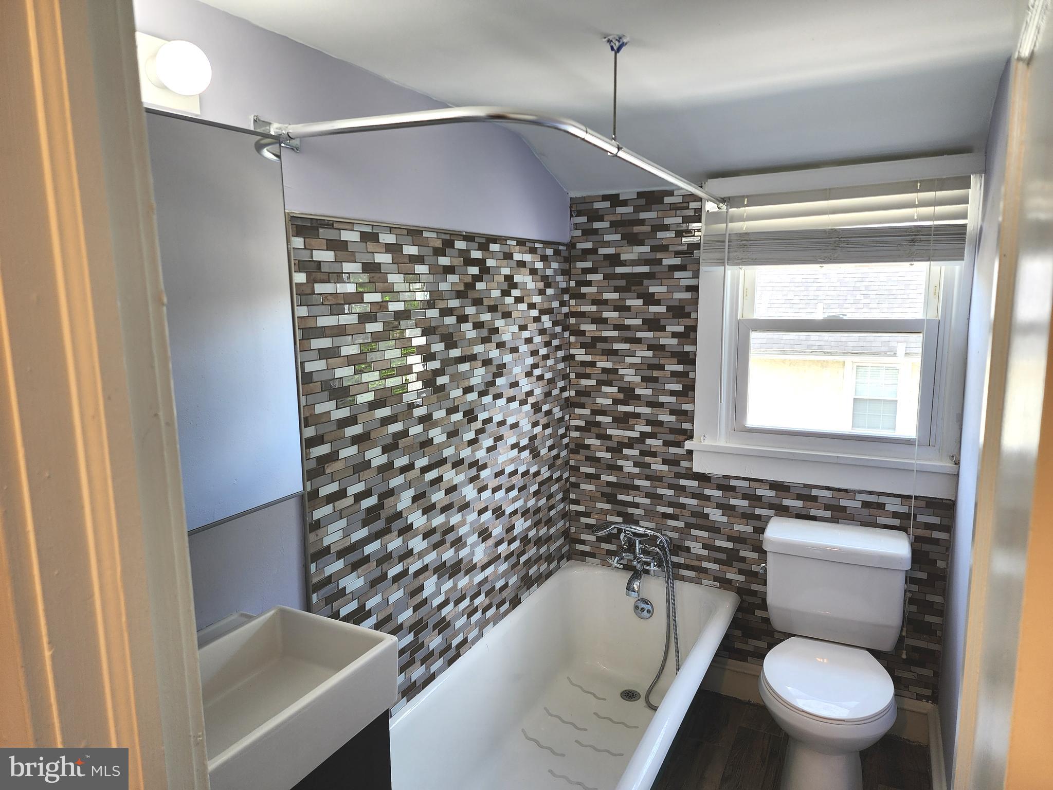 DREXEL HILL - Residential