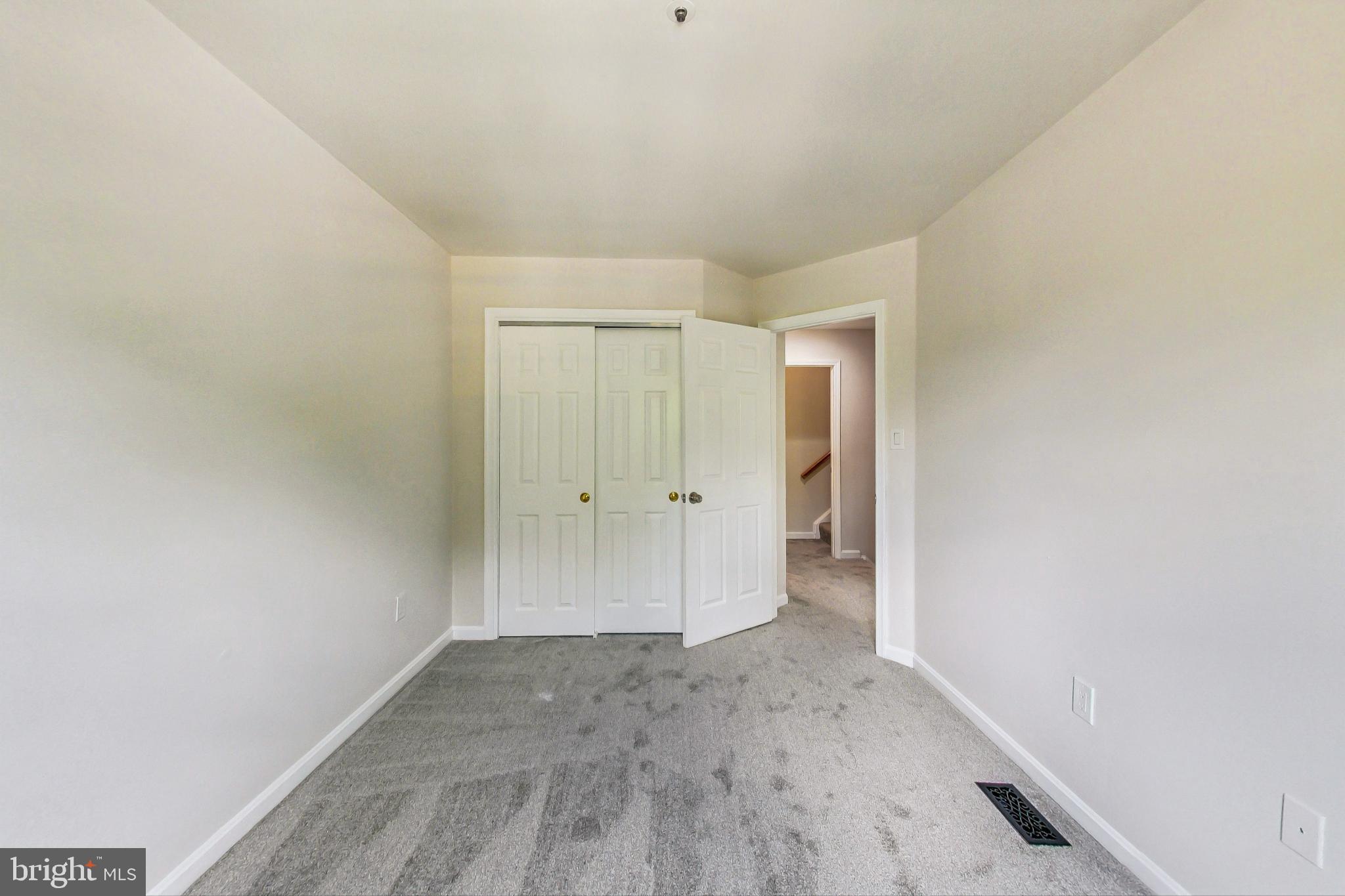 HALLOWELL - Residential