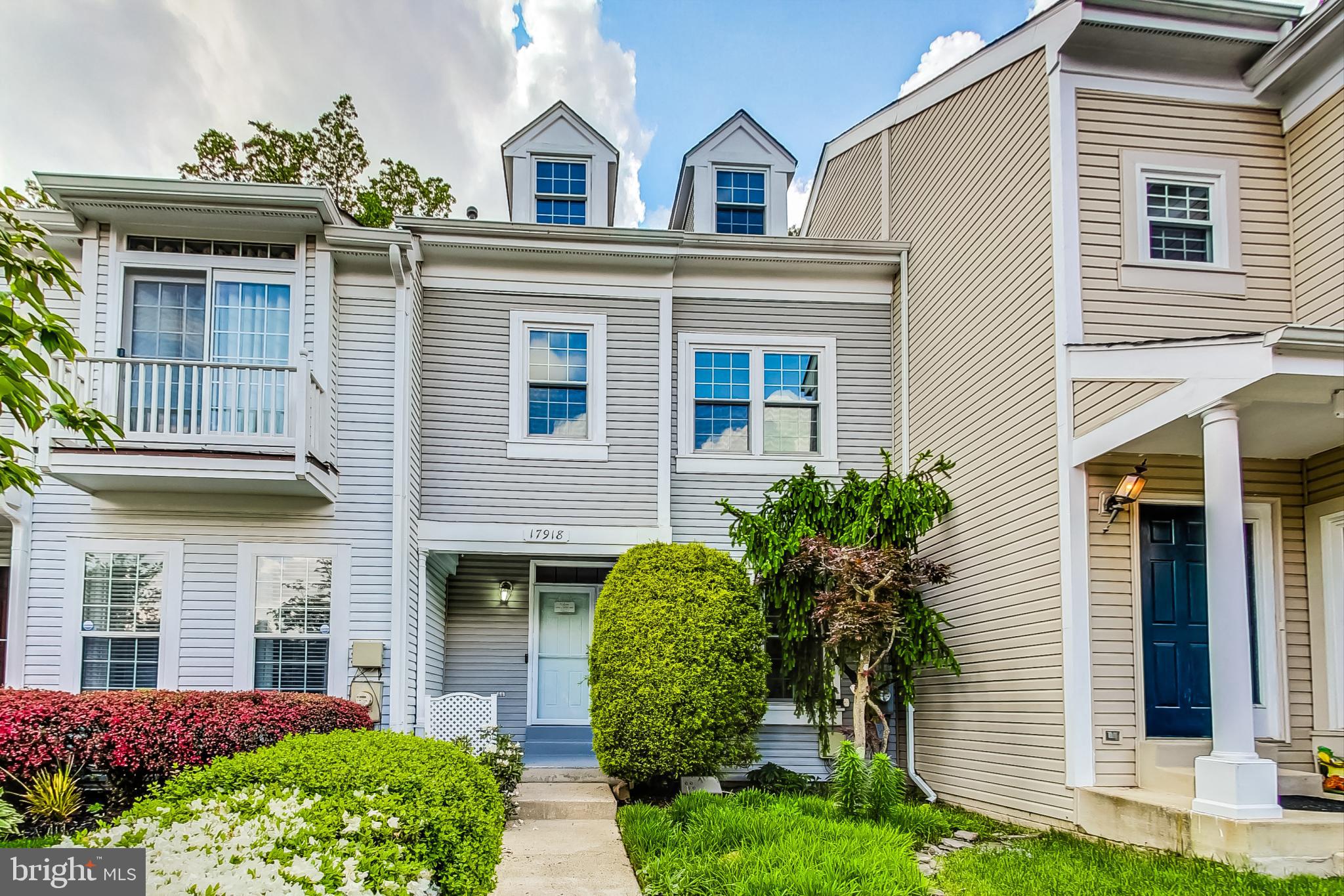 HALLOWELL - Residential