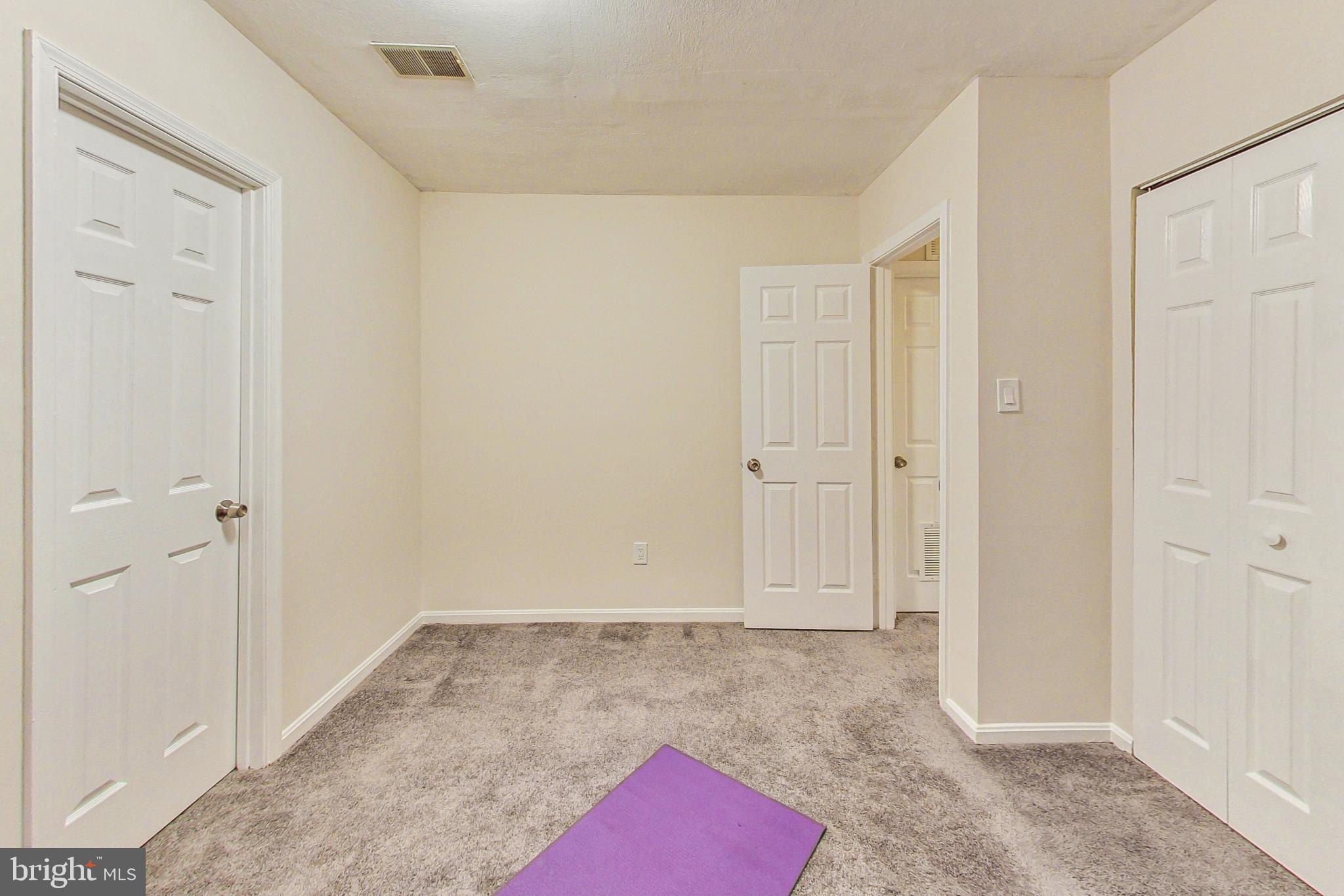 HALLOWELL - Residential