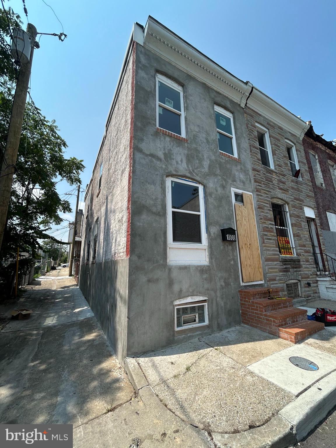 1800 N CHAPEL STREET