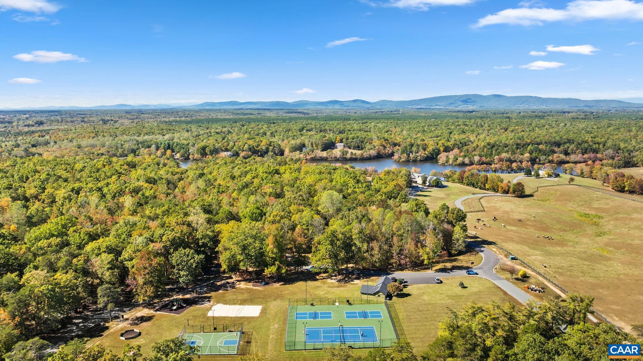 SHENANDOAH CROSSING - Residential