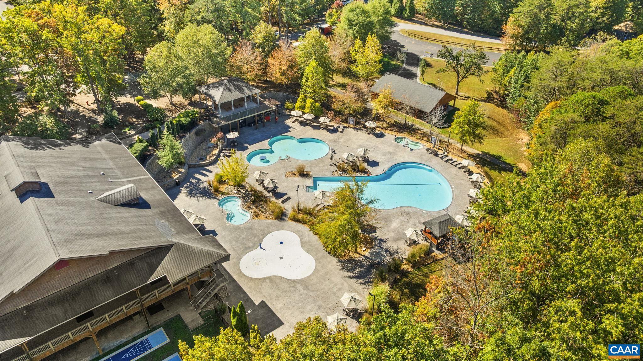 SHENANDOAH CROSSING - Residential