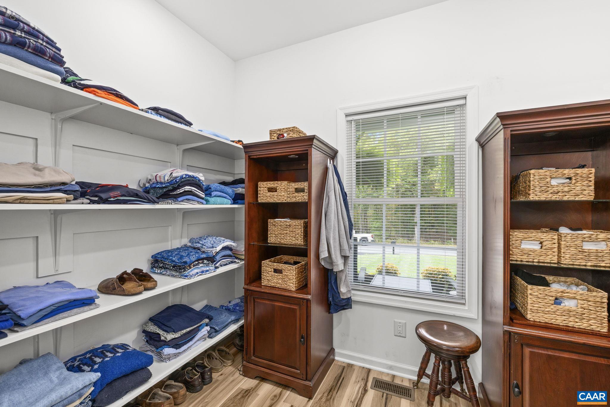 SHENANDOAH CROSSING - Residential