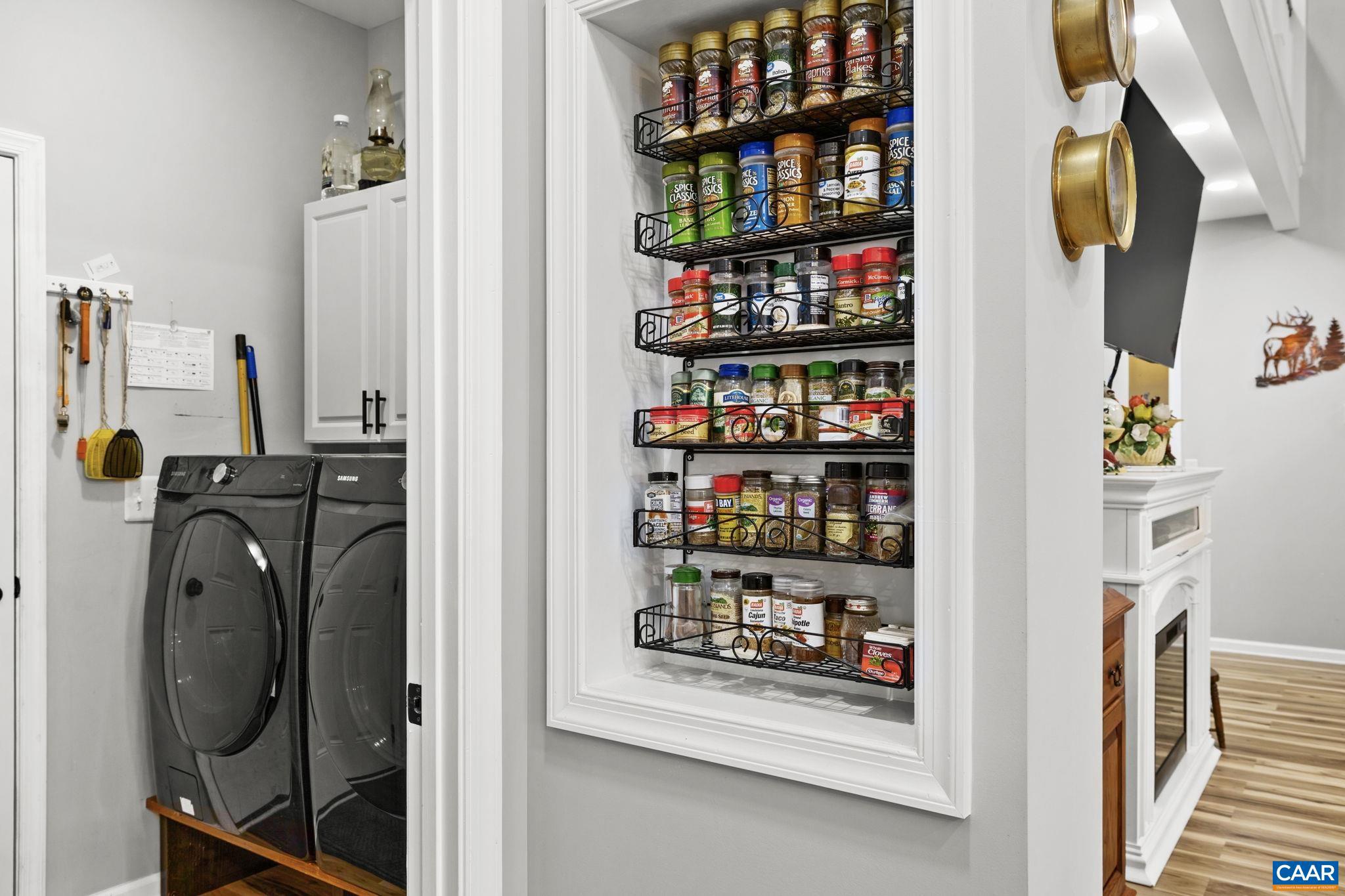 SHENANDOAH CROSSING - Residential