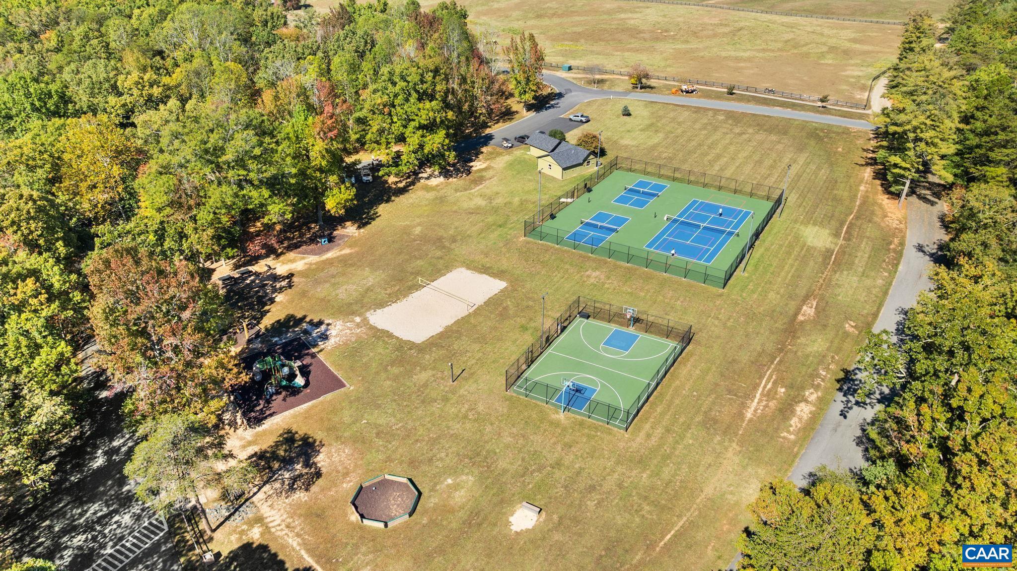 SHENANDOAH CROSSING - Residential