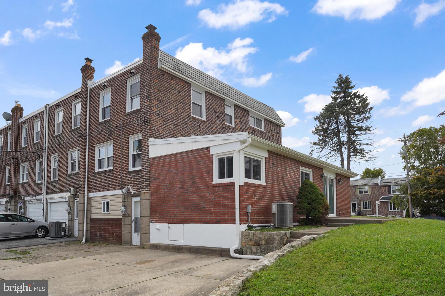 WESTBROOK PARK - Residential Lease