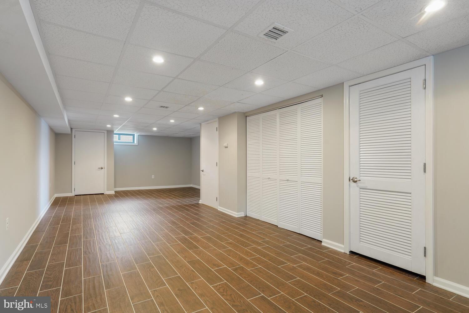 WESTBROOK PARK - Residential Lease