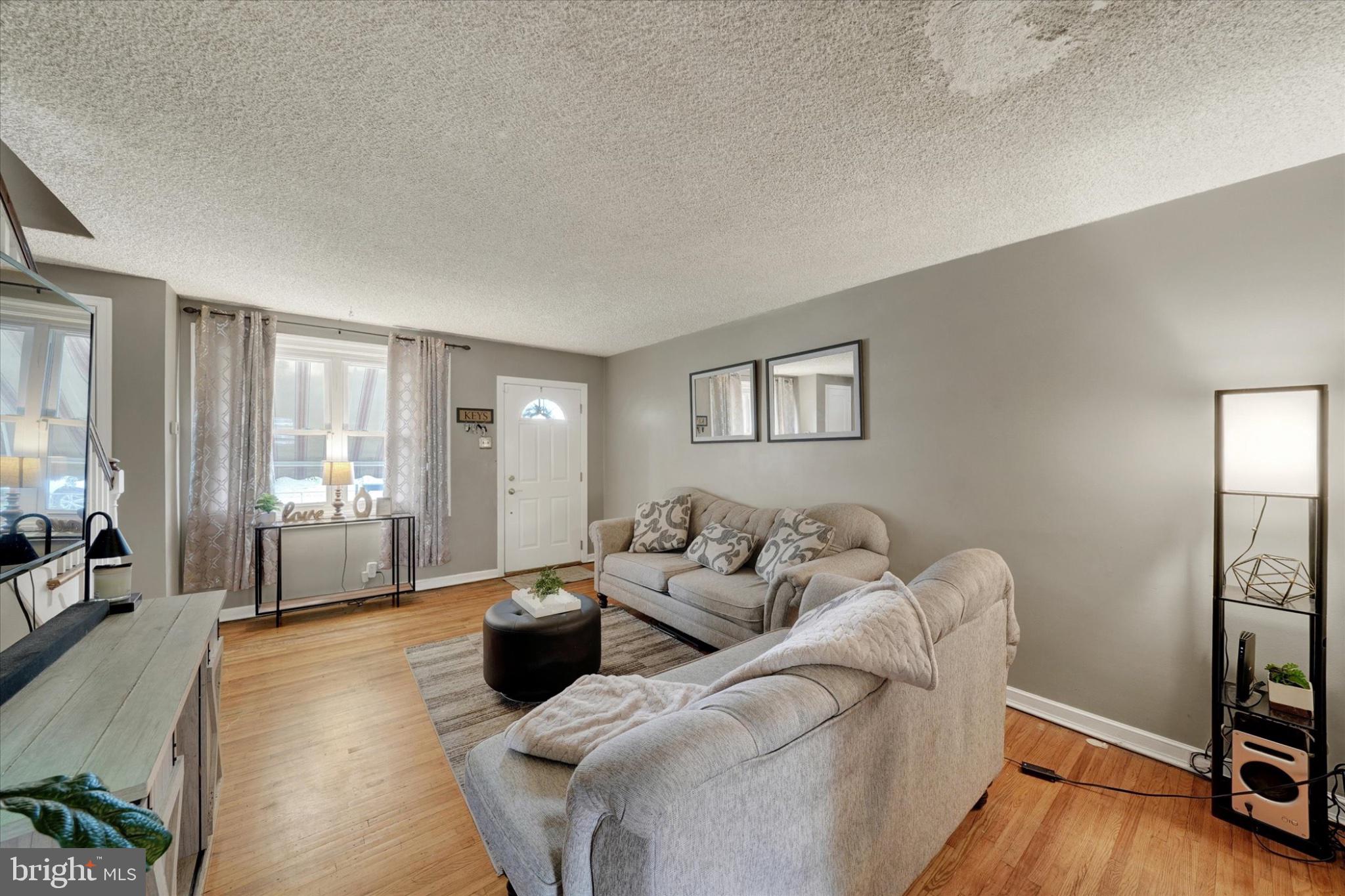 52 FOLCROFT AVENUE