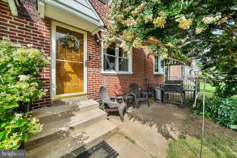 52 Folcroft Avenue, Folcroft, PA 19032 - MLS#: PADE2125146