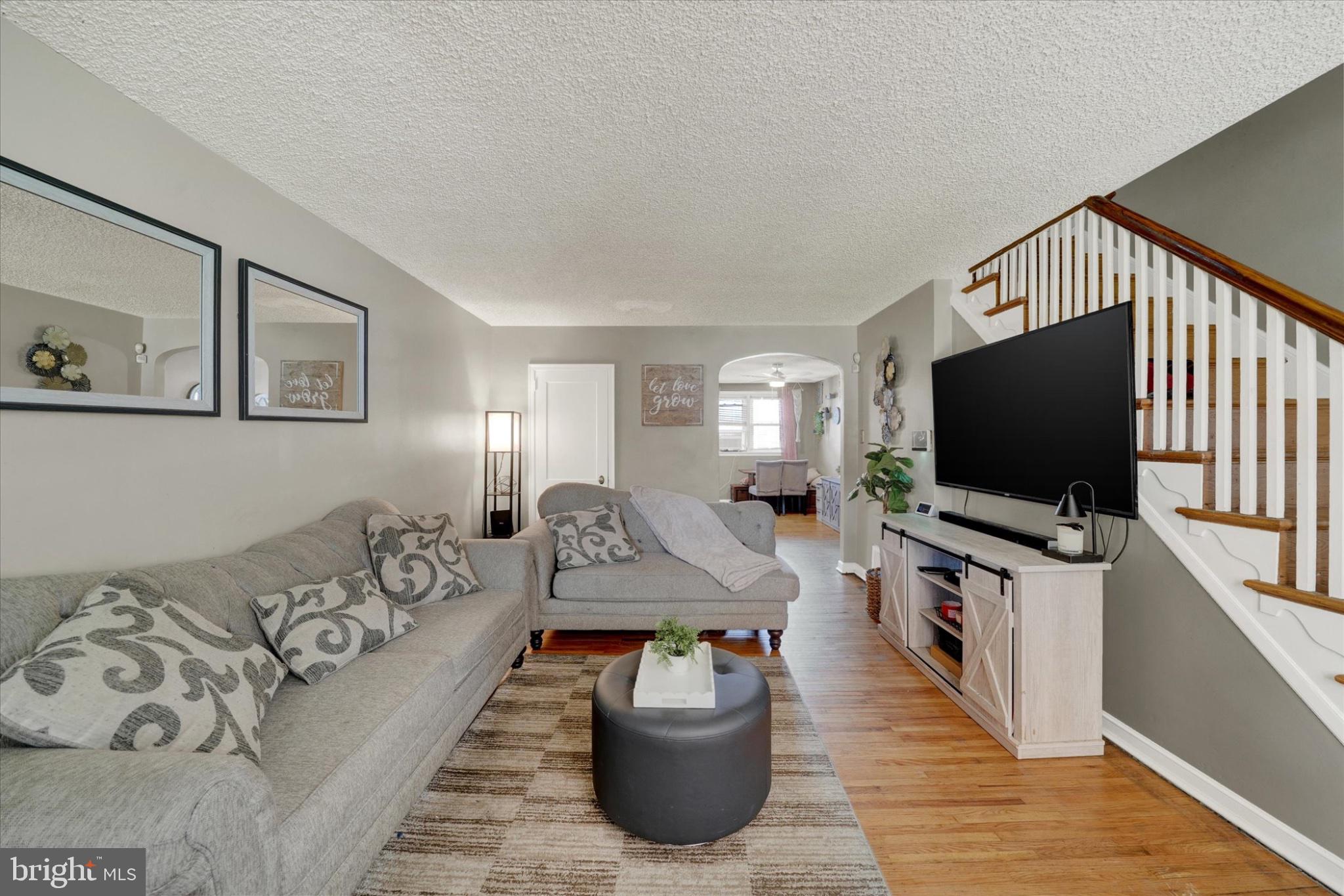 52 FOLCROFT AVENUE