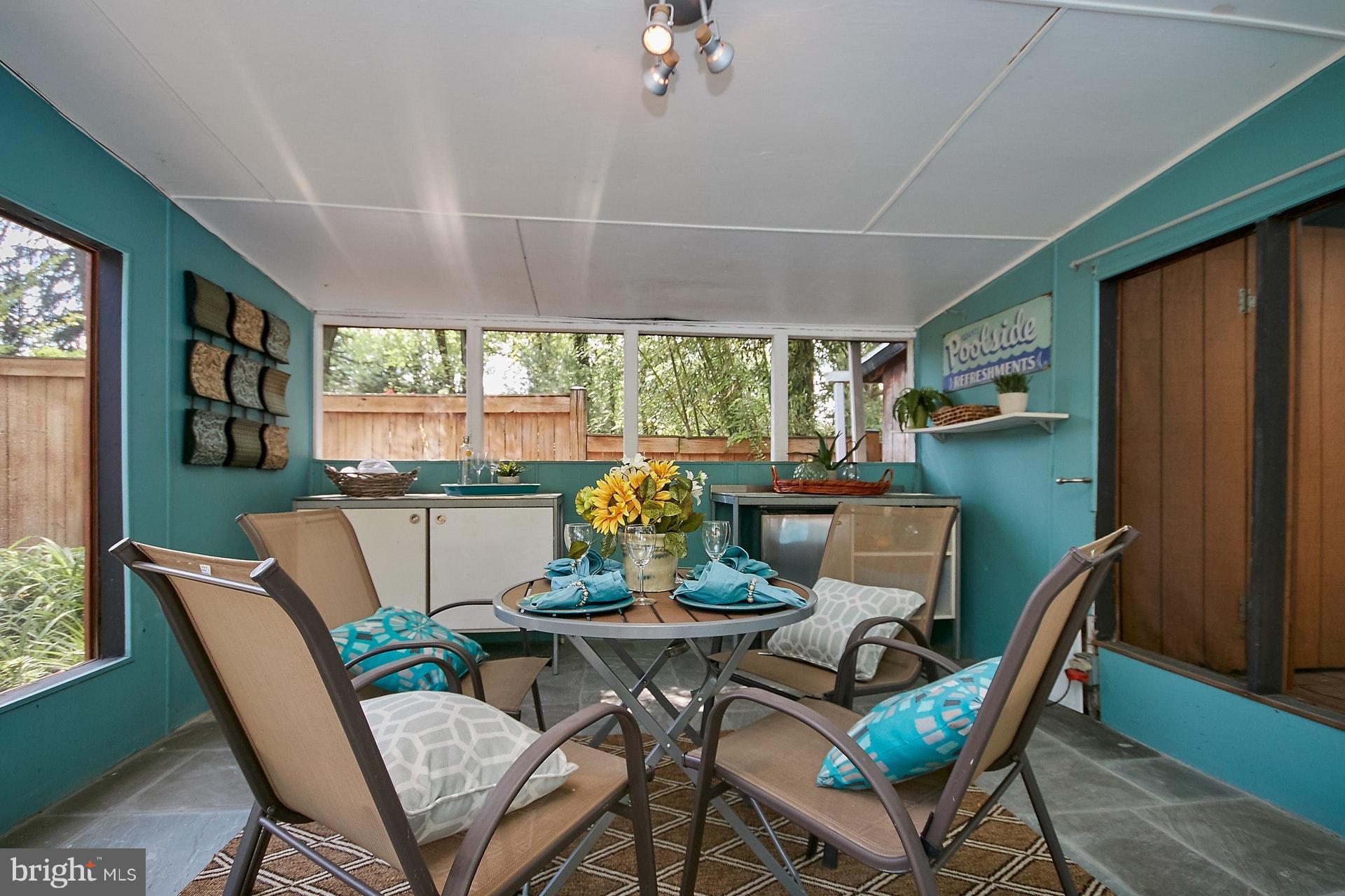 HOLMES RUN ACRES - Residential