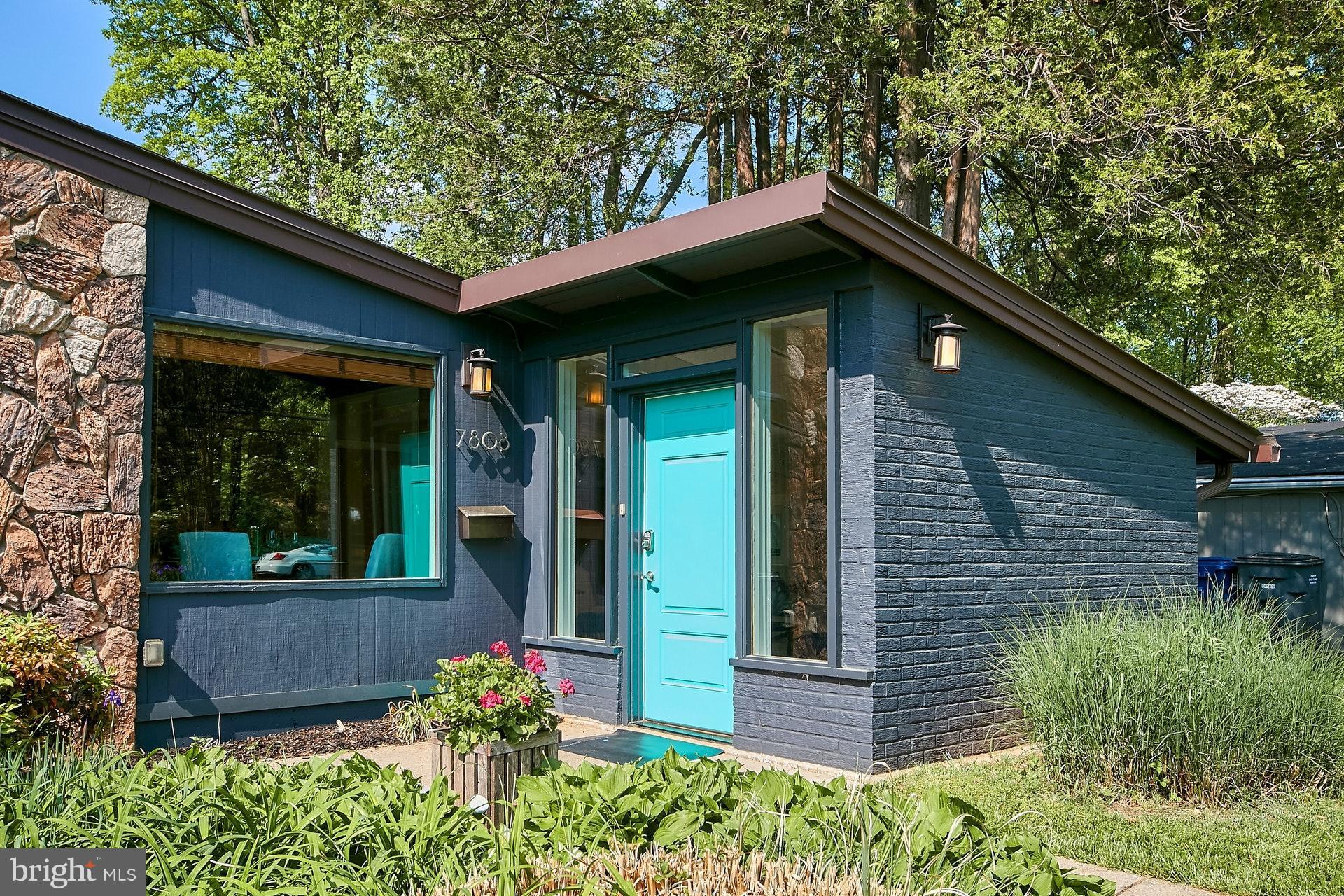 HOLMES RUN ACRES - Residential