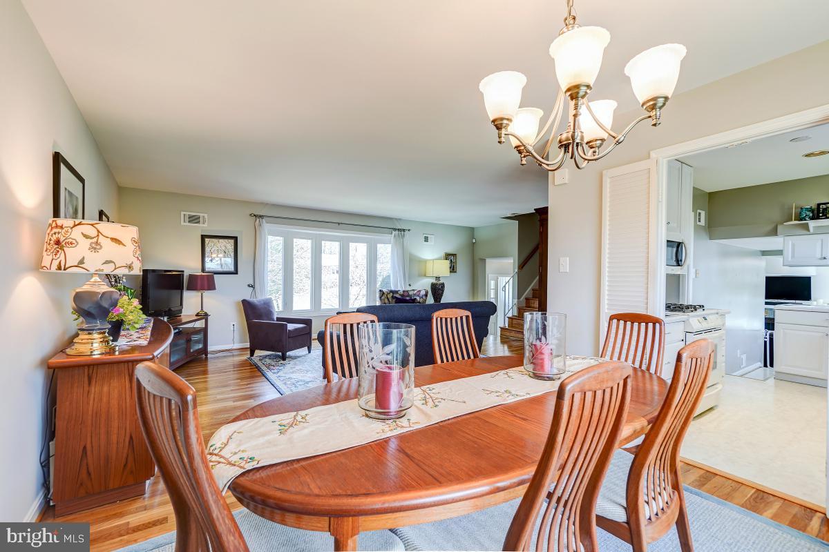 STRATTON WOODS - Residential