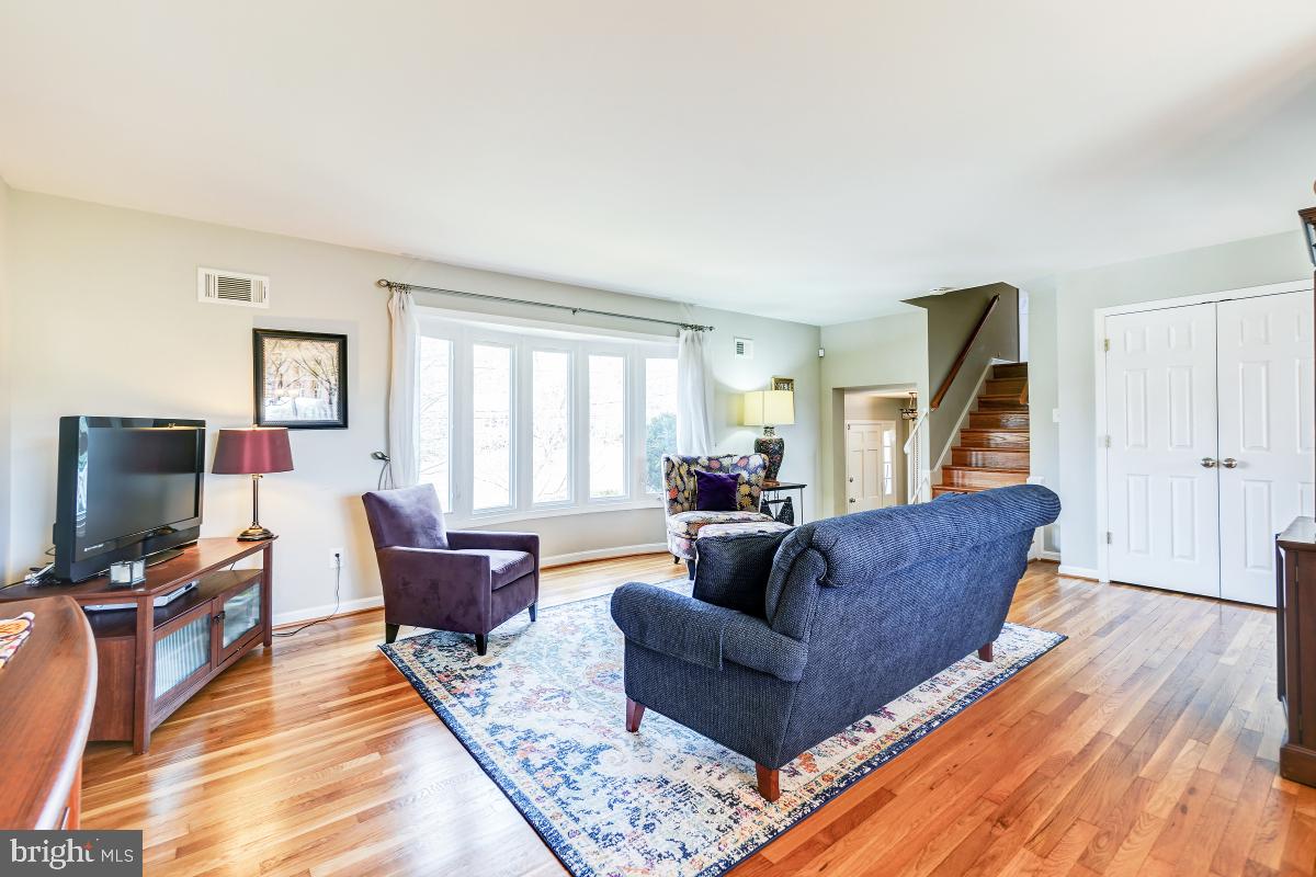 STRATTON WOODS - Residential