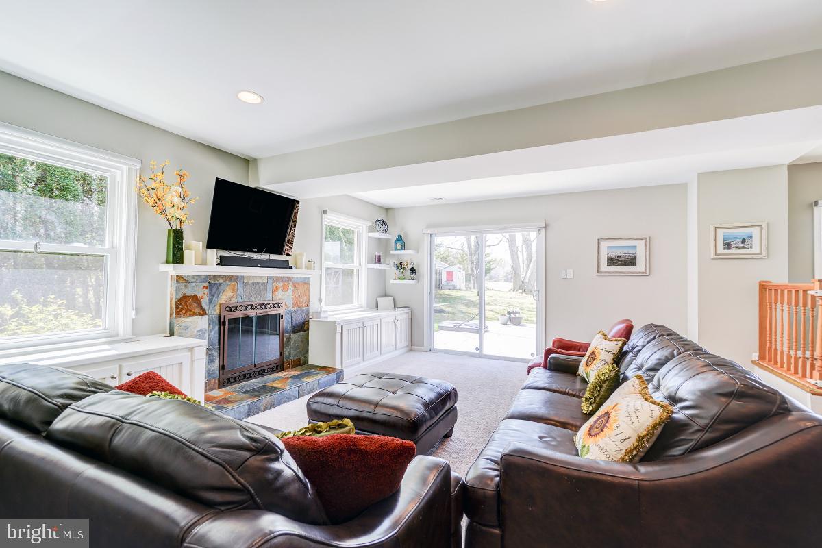 STRATTON WOODS - Residential