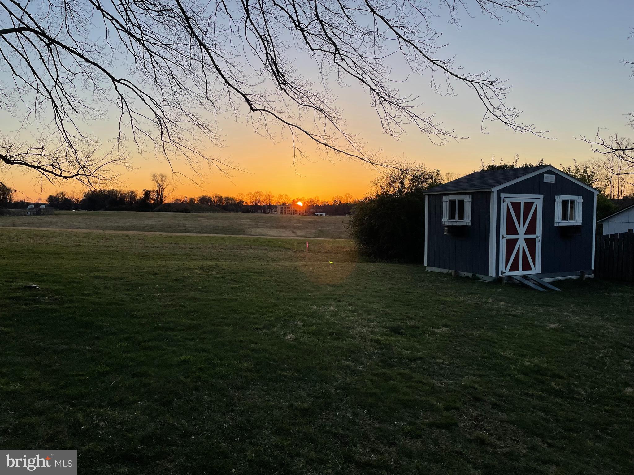 STRATTON WOODS - Residential