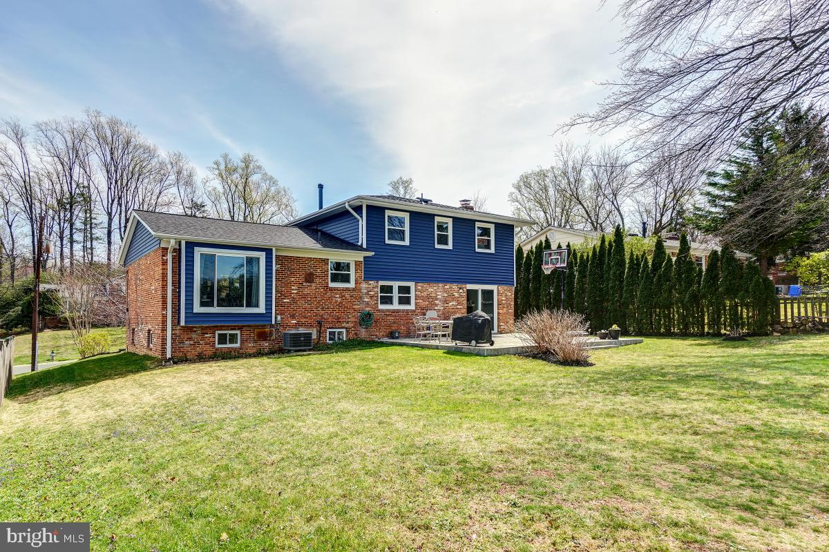 STRATTON WOODS - Residential