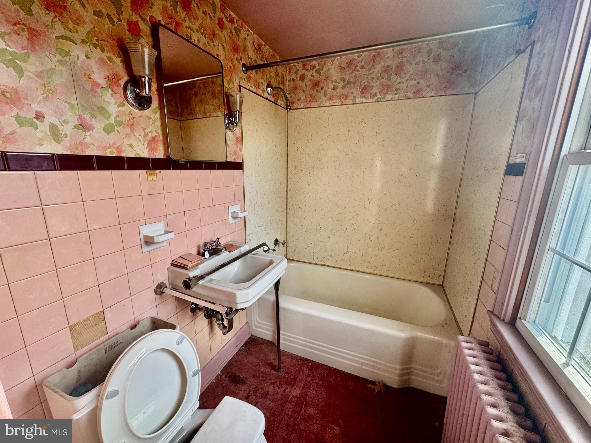 AVALON SHORES - Residential