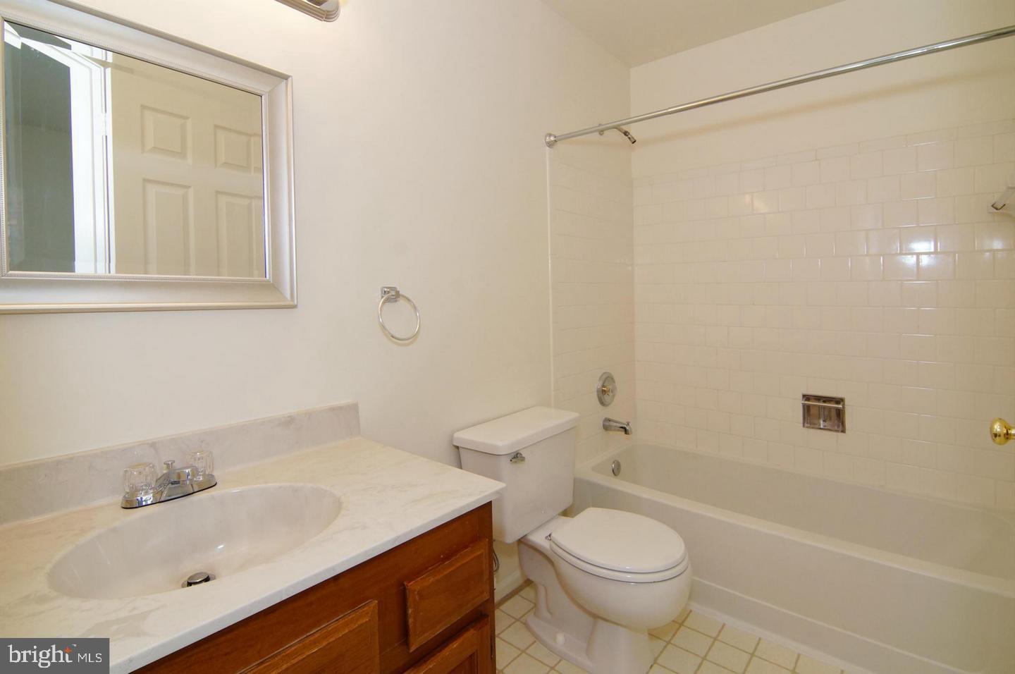 PINECREST - Residential Lease