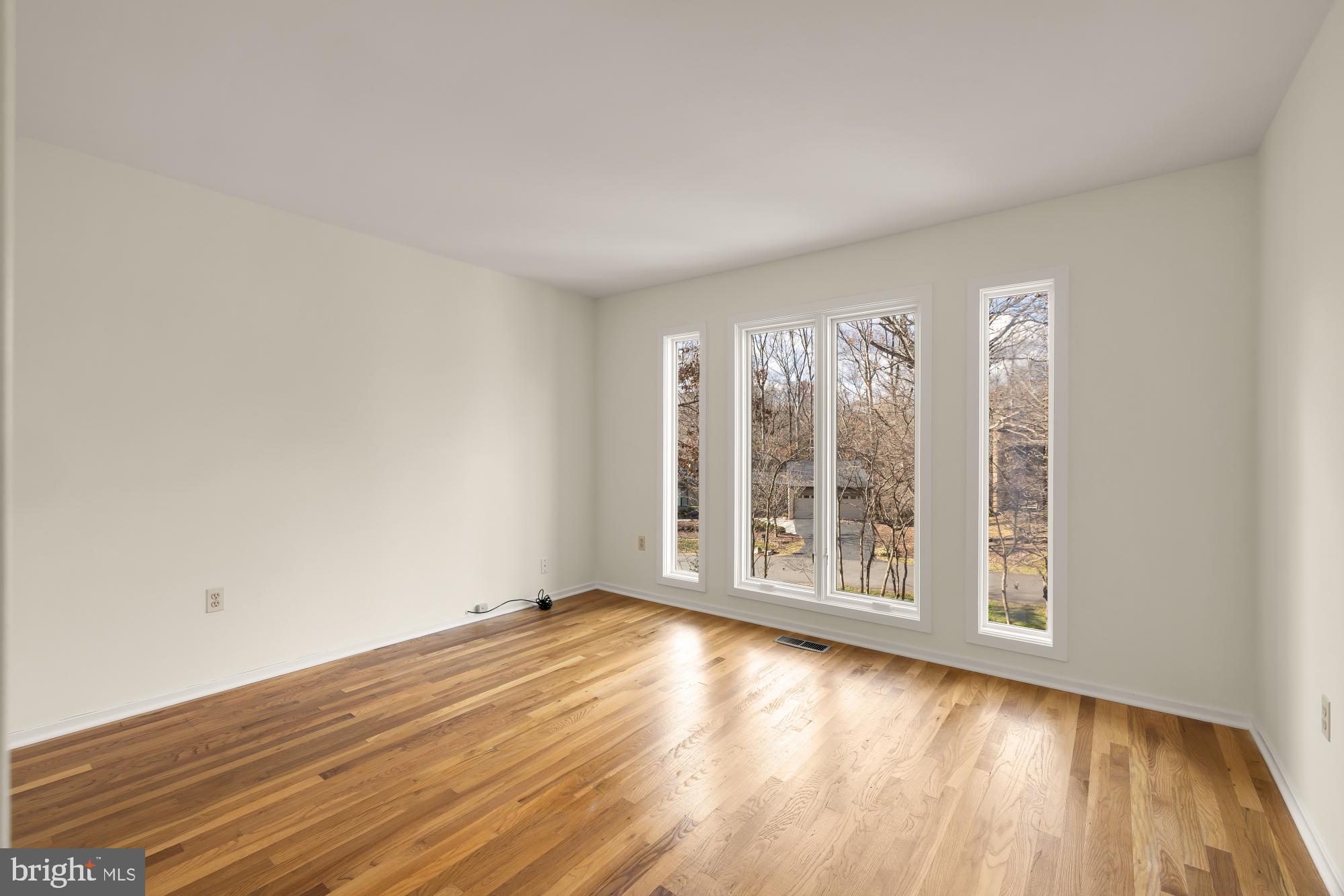 EAST GATE OF POTOMAC - Residential