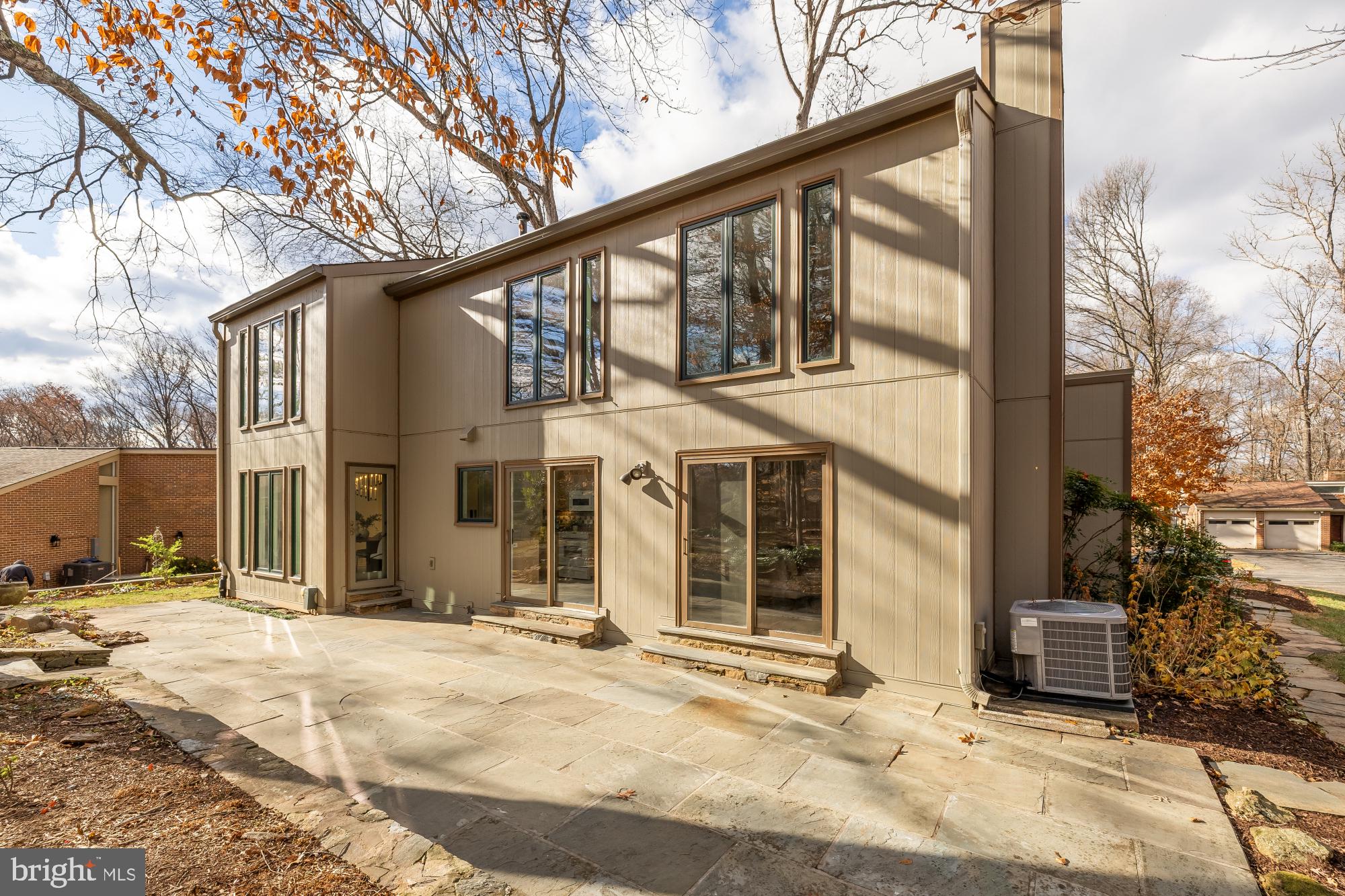 EAST GATE OF POTOMAC - Residential