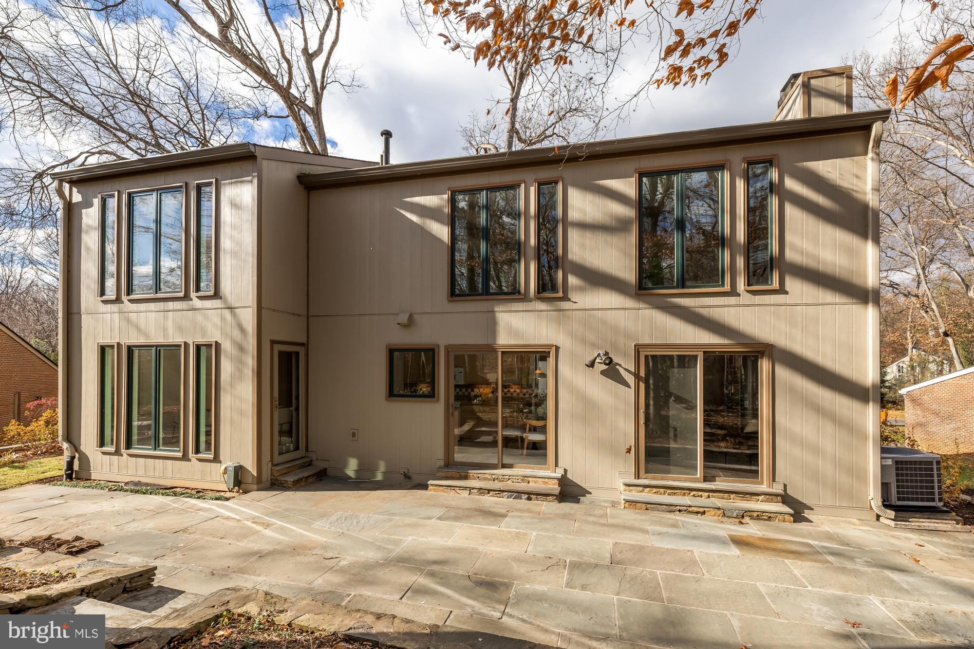 EAST GATE OF POTOMAC - Residential