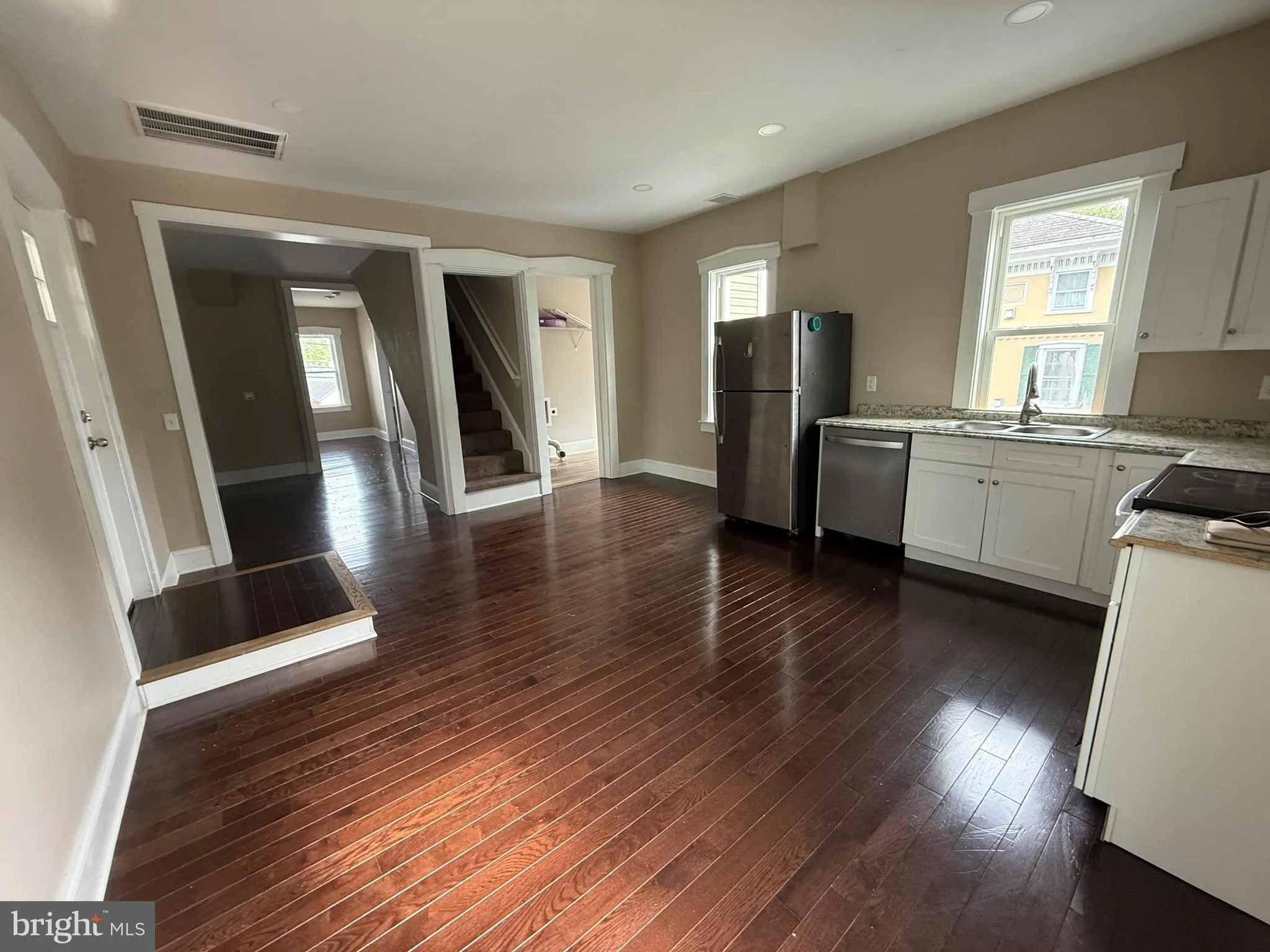 Lancaster, Pennsylvania 17601, United States, 4 Bedrooms Bedrooms, ,1 BathroomBathrooms,Residential,Active,113536