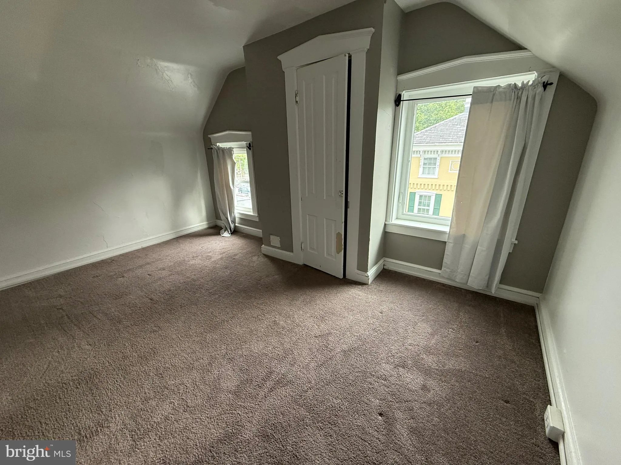 Lancaster, Pennsylvania 17601, United States, 4 Bedrooms Bedrooms, ,1 BathroomBathrooms,Residential,Active,113536