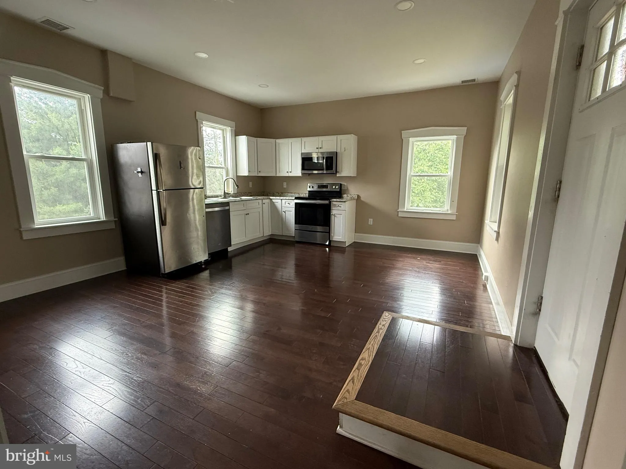 Lancaster, Pennsylvania 17601, United States, 4 Bedrooms Bedrooms, ,1 BathroomBathrooms,Residential,Active,113536