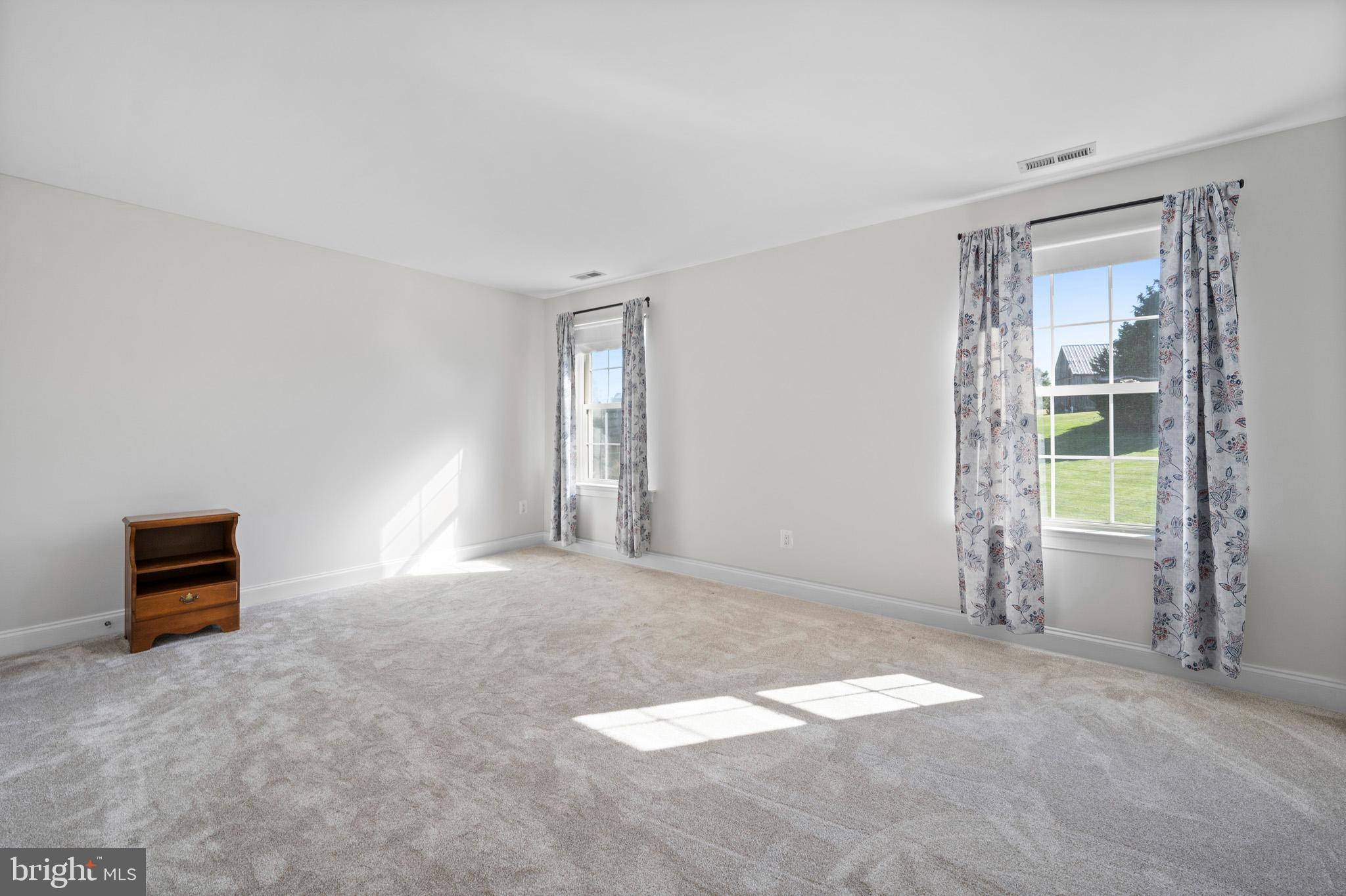 LYONS CREEK OVERLOOK - Residential