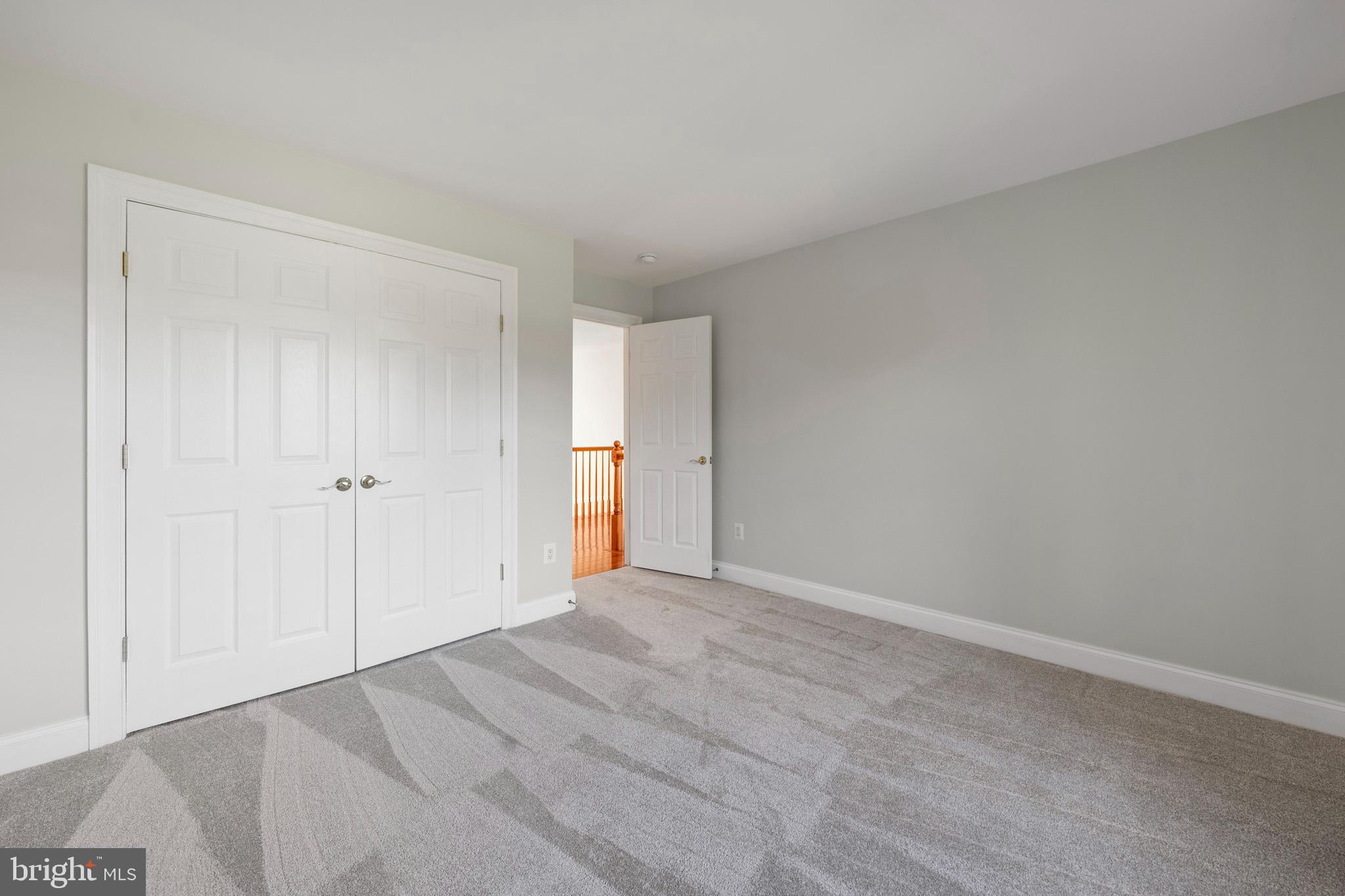 LYONS CREEK OVERLOOK - Residential