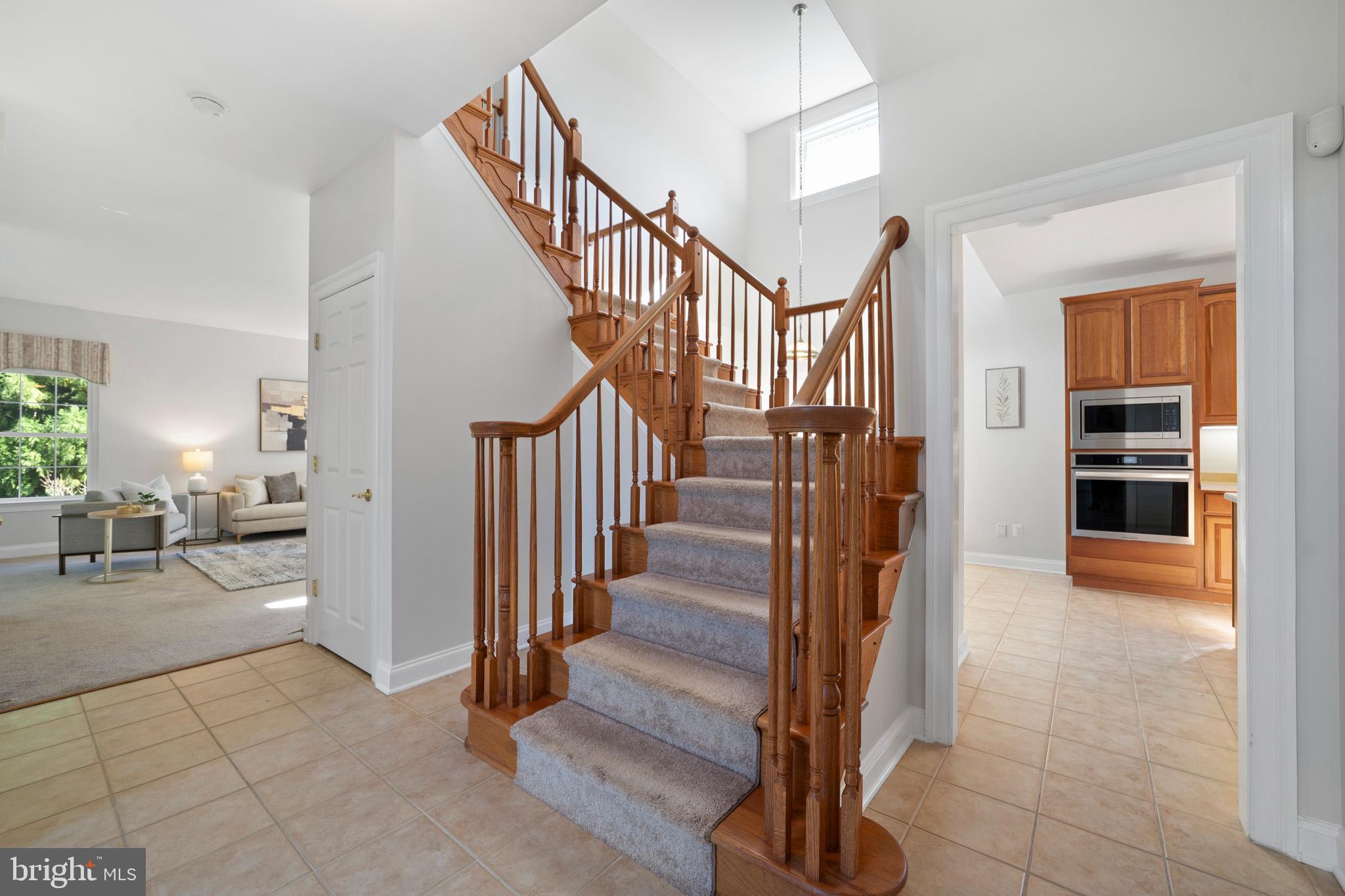 LYONS CREEK OVERLOOK - Residential