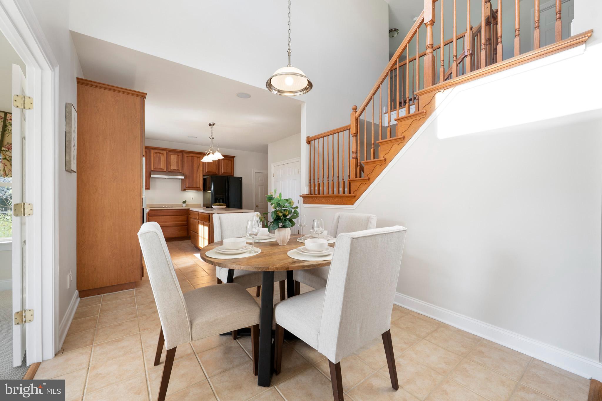 LYONS CREEK OVERLOOK - Residential