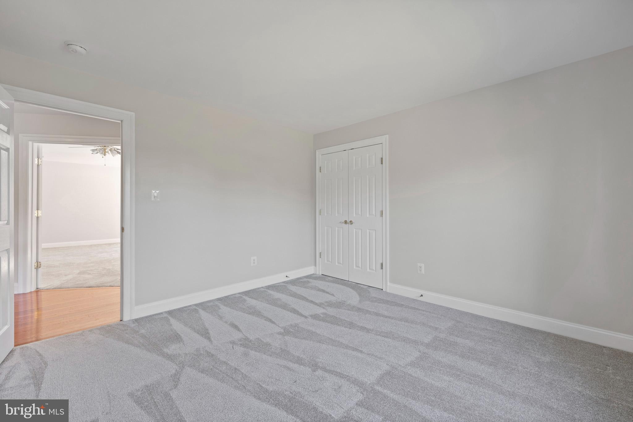 LYONS CREEK OVERLOOK - Residential