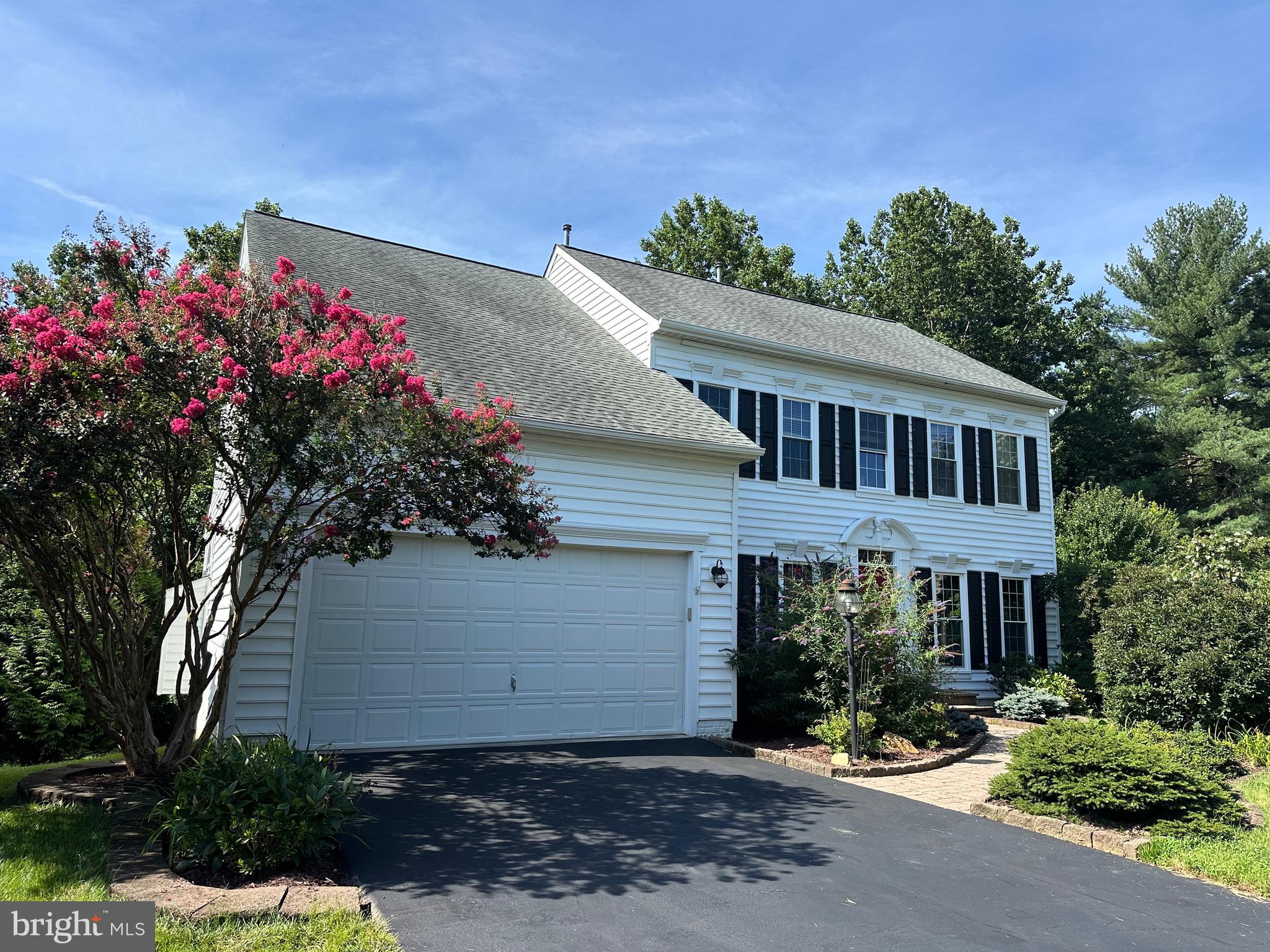 11385 BISHOPS GATE LANE