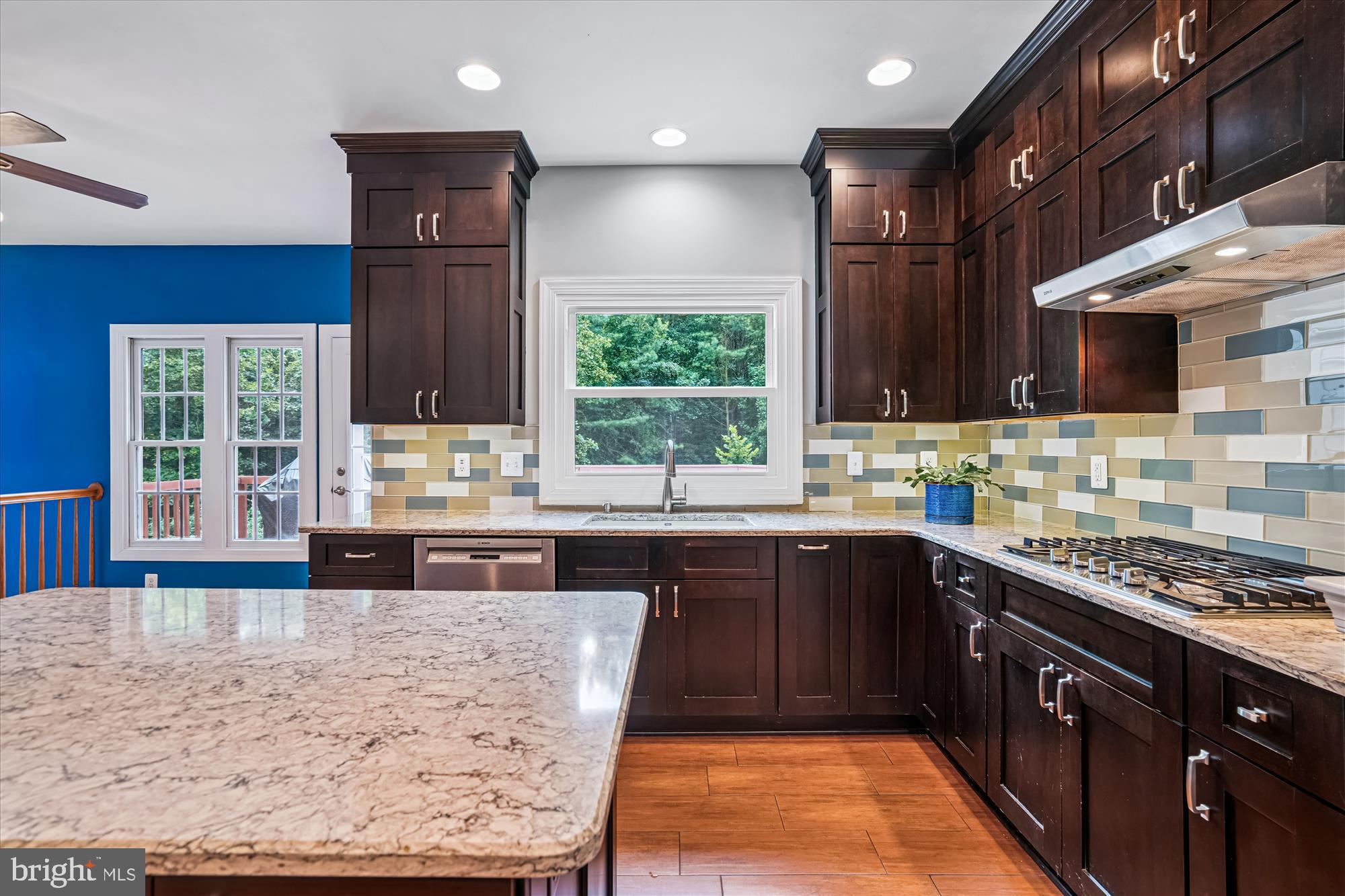 RESERVOIR OVERLOOK - Residential