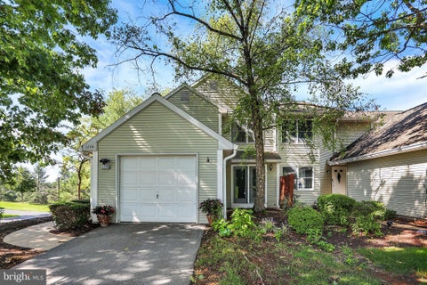 Townhouse For Sale - 1114 Aberdeen Court<br/> HARRISBURG, PA 17111