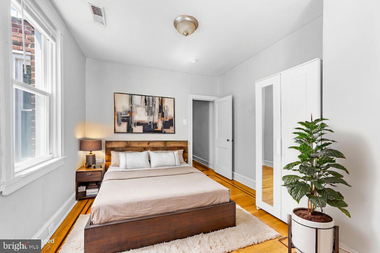 ART MUSEUM AREA - Residential