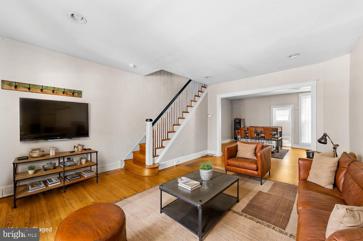 ART MUSEUM AREA - Residential