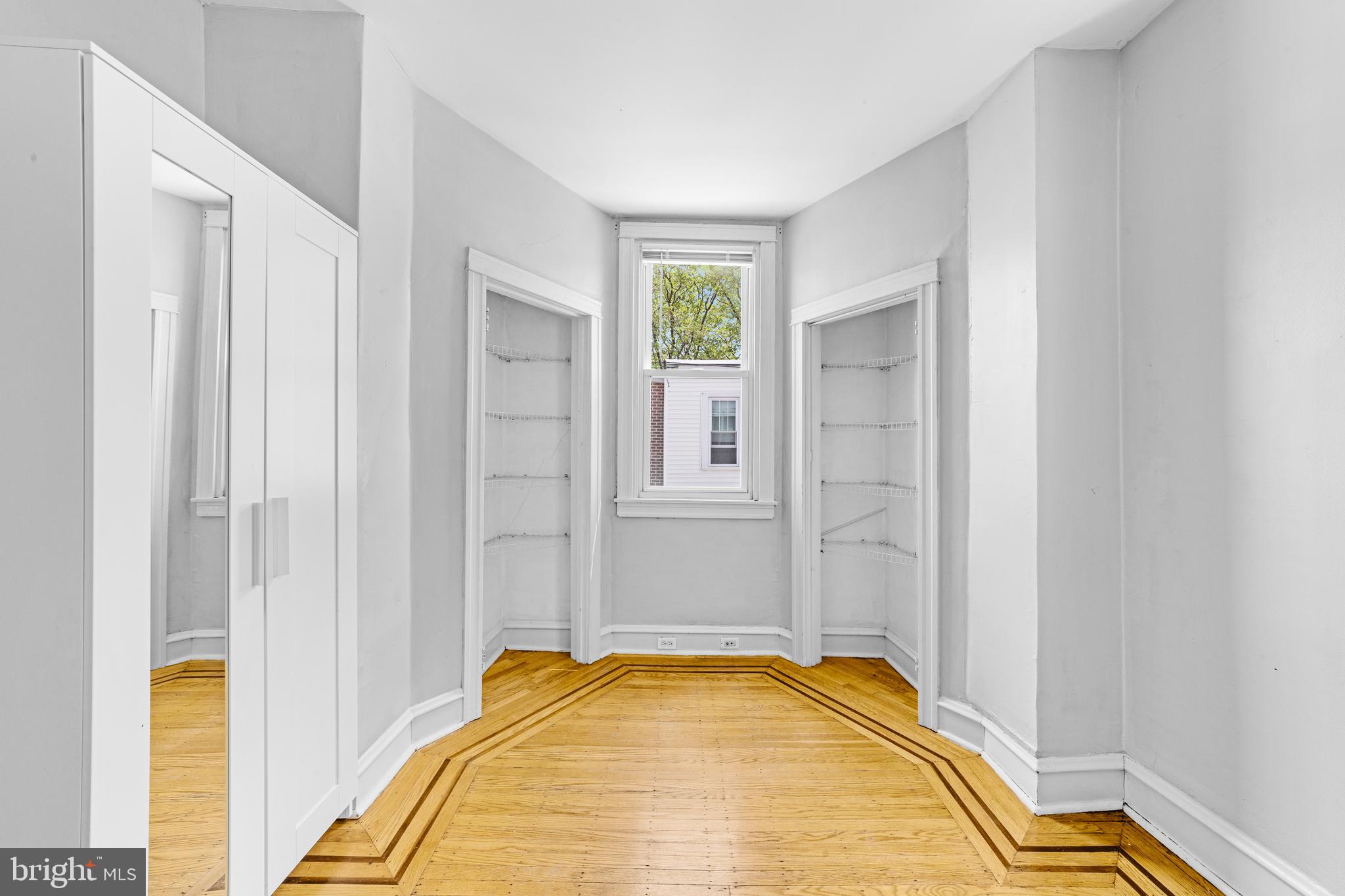 ART MUSEUM AREA - Residential