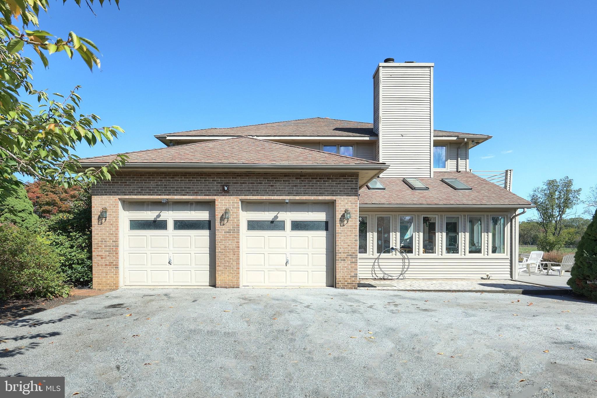 BROOKFIELD - Residential