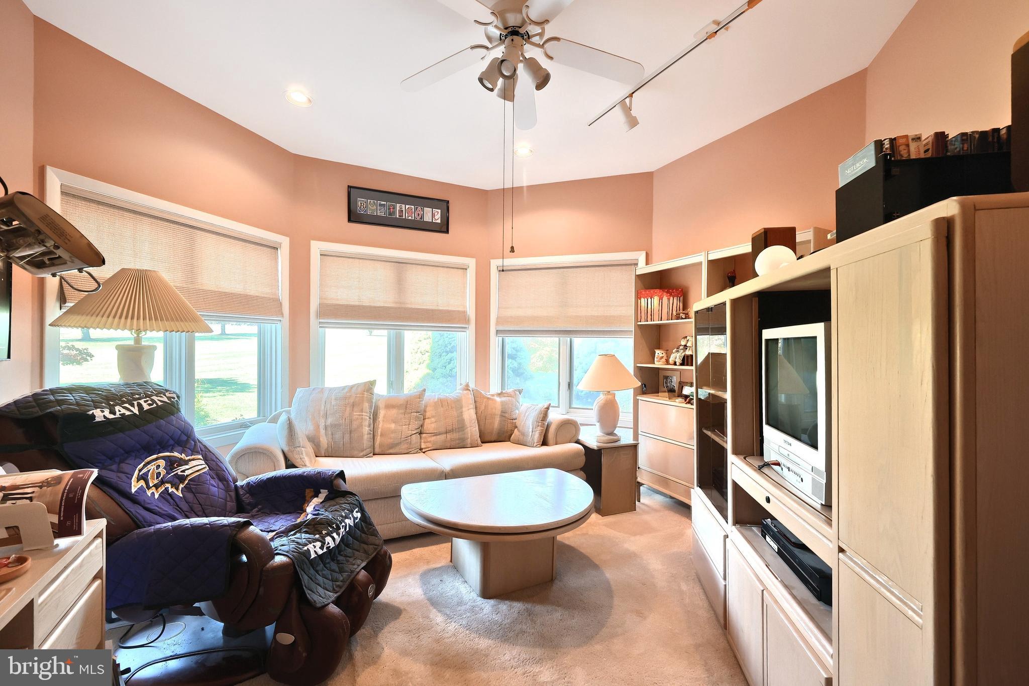 BROOKFIELD - Residential