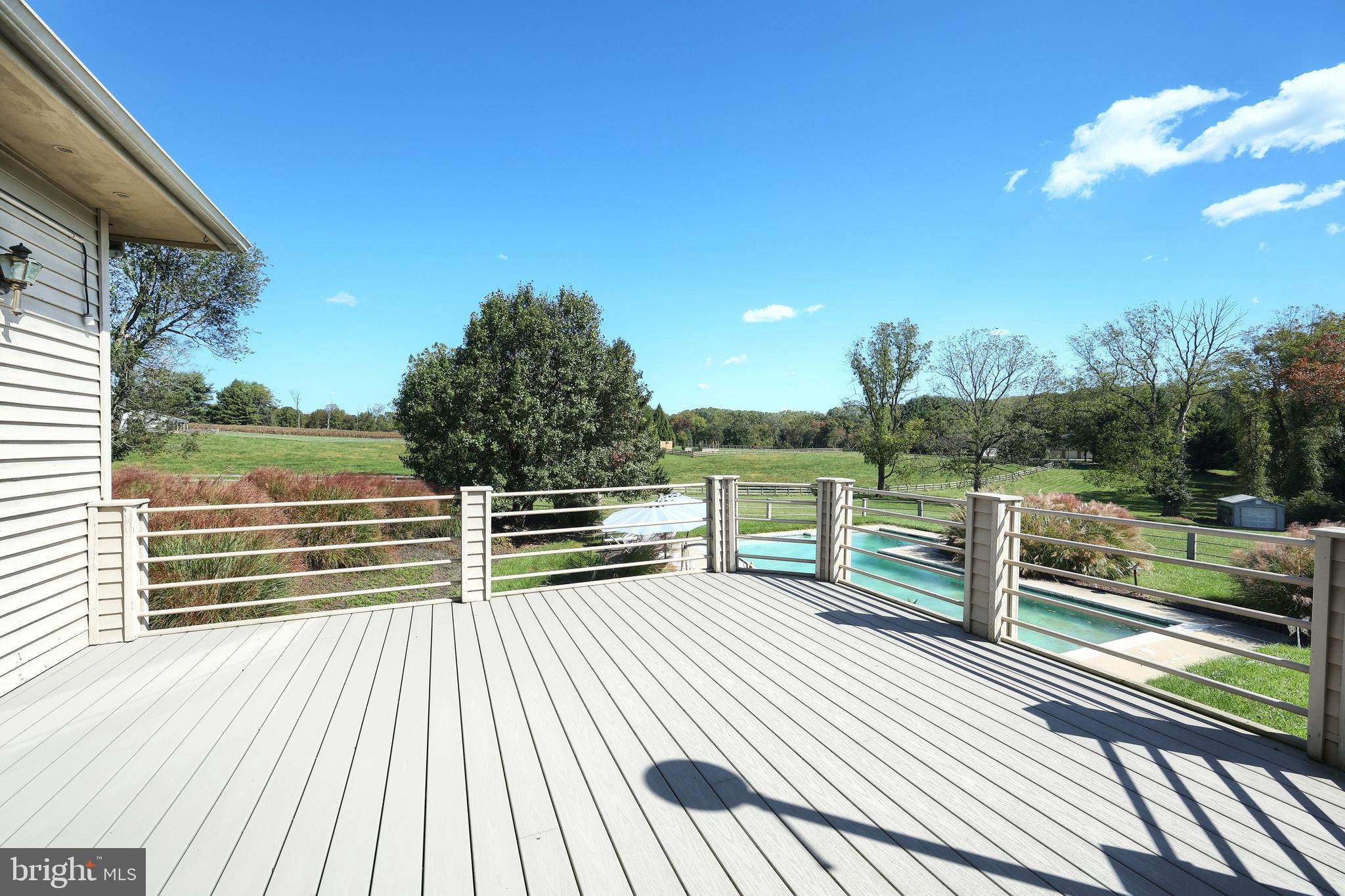 BROOKFIELD - Residential