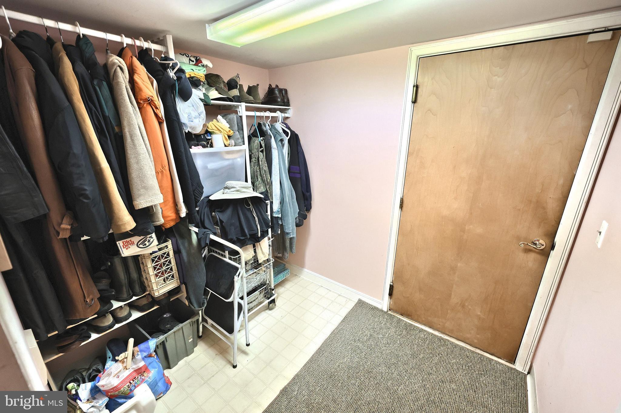 BROOKFIELD - Residential