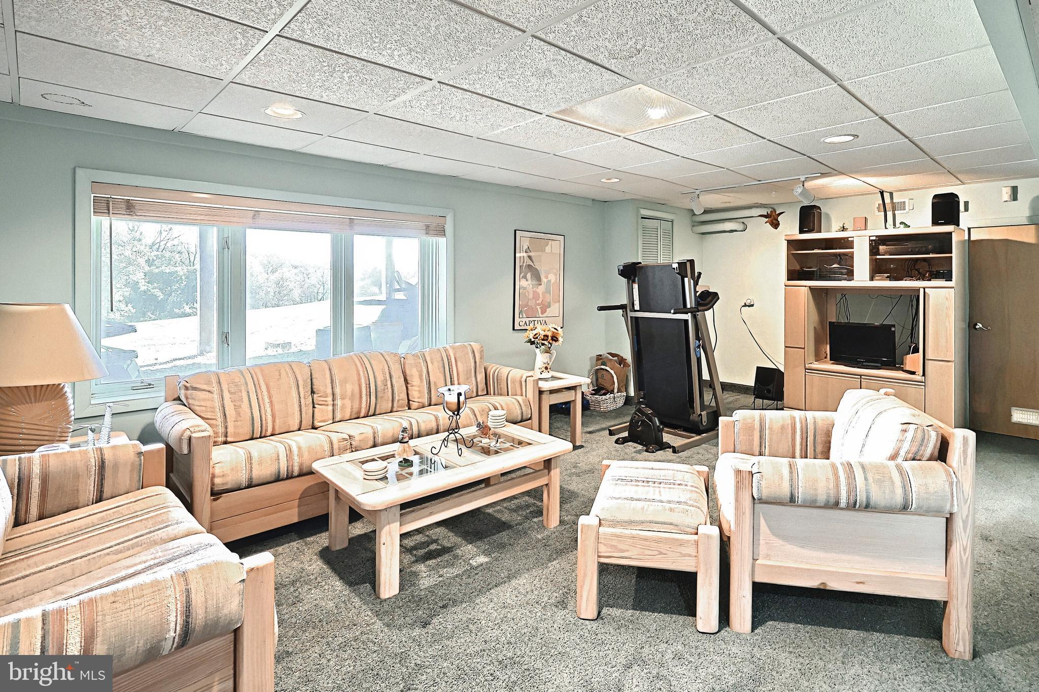 BROOKFIELD - Residential