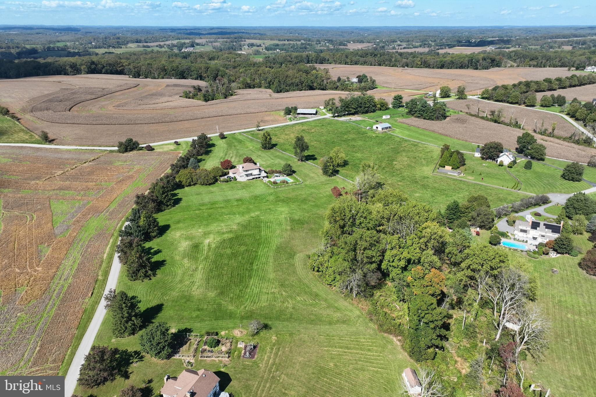 BROOKFIELD - Residential